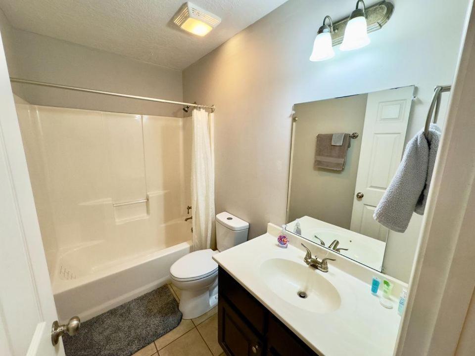 Cozy 2 Bedroom Townhouse Near Lake And Restaurants Guntersville Kültér fotó