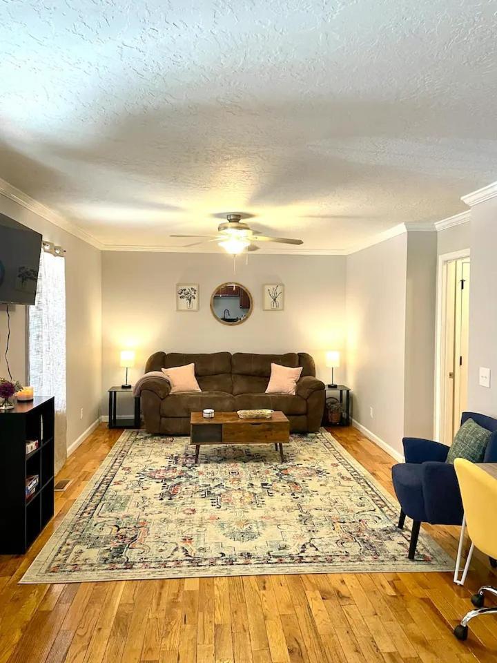 Cozy 2 Bedroom Townhouse Near Lake And Restaurants Guntersville Kültér fotó